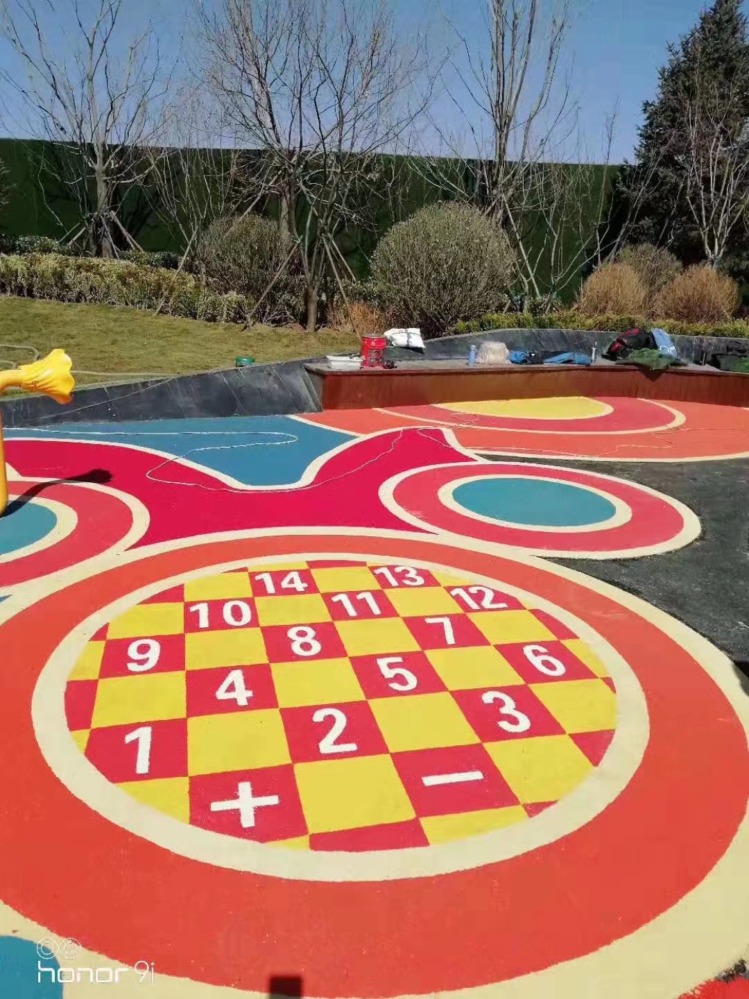 幼儿园塑胶颗粒场地